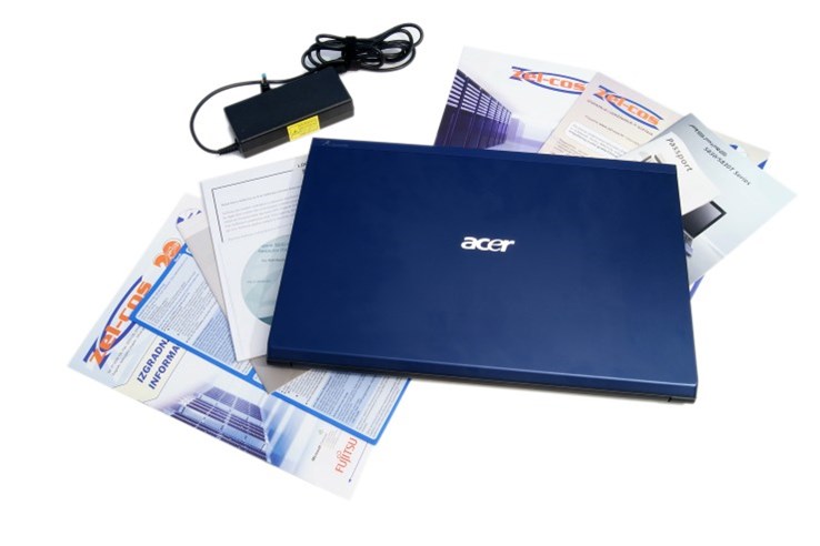 Acer Aspire Timeline X (2).JPG
